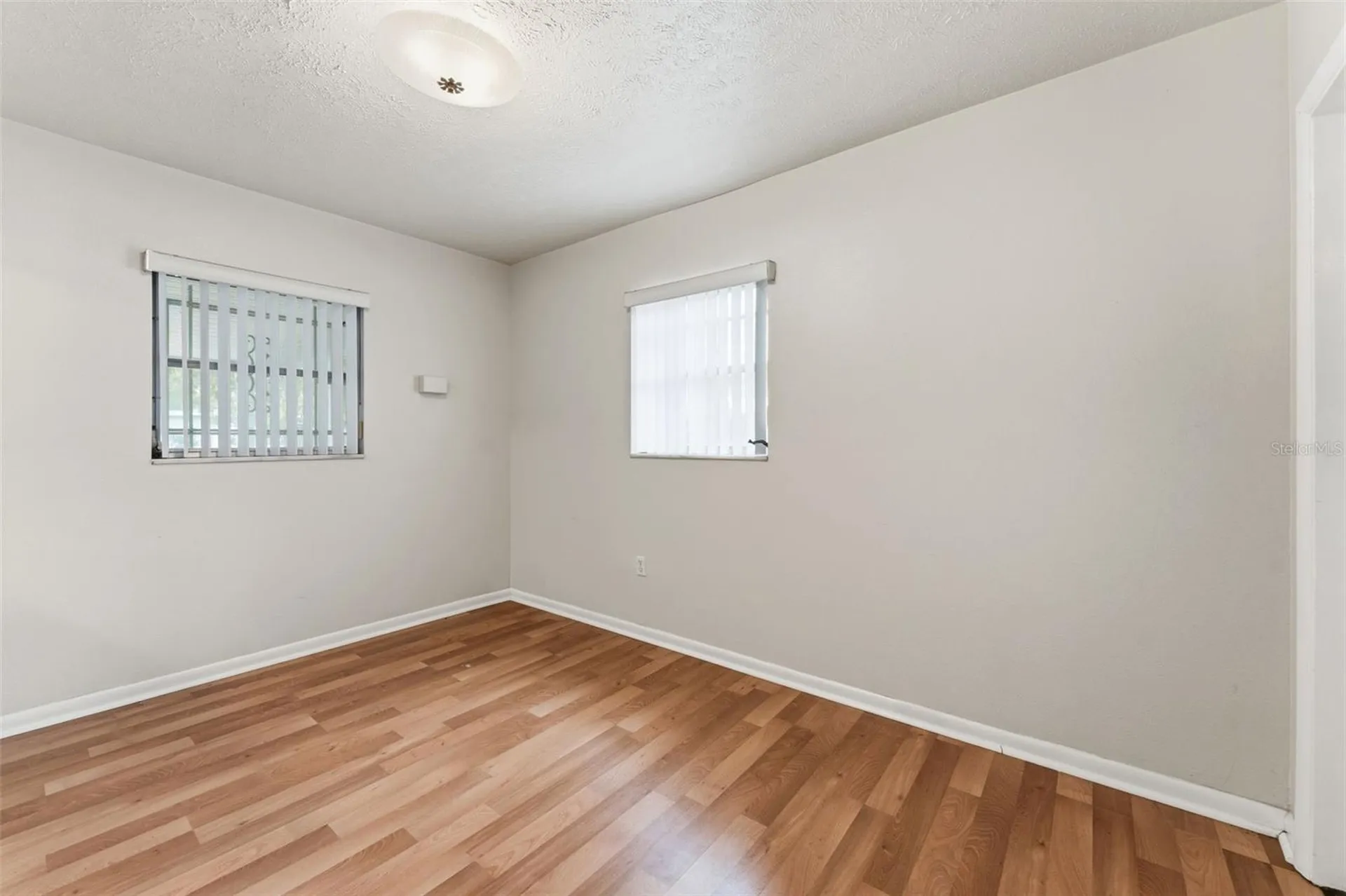 2711 W Heiter Street Tampa FL 33607
