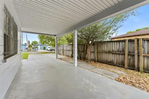 2711 W Heiter Street Tampa FL 33607