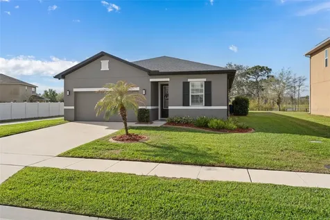 5692 Western Sun Drive St Cloud FL 34771