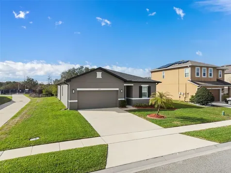 5692 Western Sun Drive St Cloud FL 34771