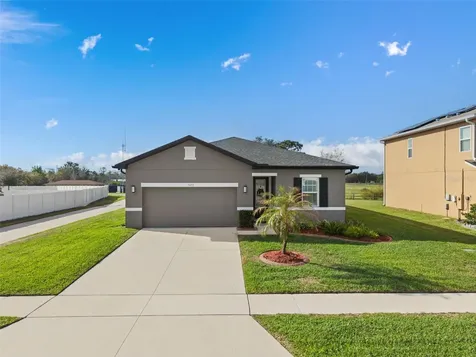 5692 Western Sun Drive St Cloud FL 34771