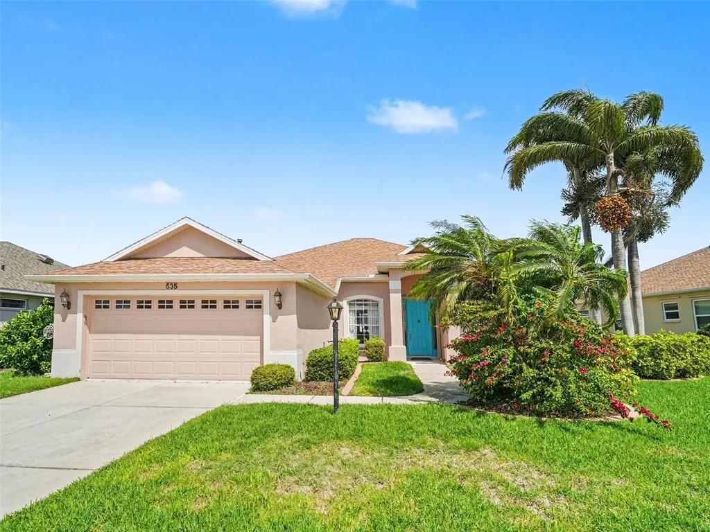 535 Planters Manor Way Bradenton FL 34212