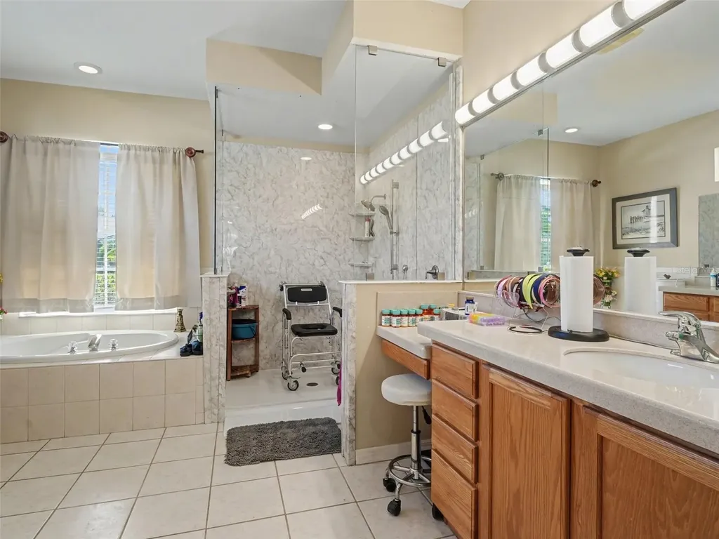 535 Planters Manor Way Bradenton FL 34212