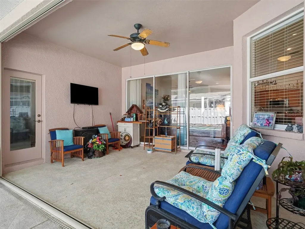 535 Planters Manor Way Bradenton FL 34212