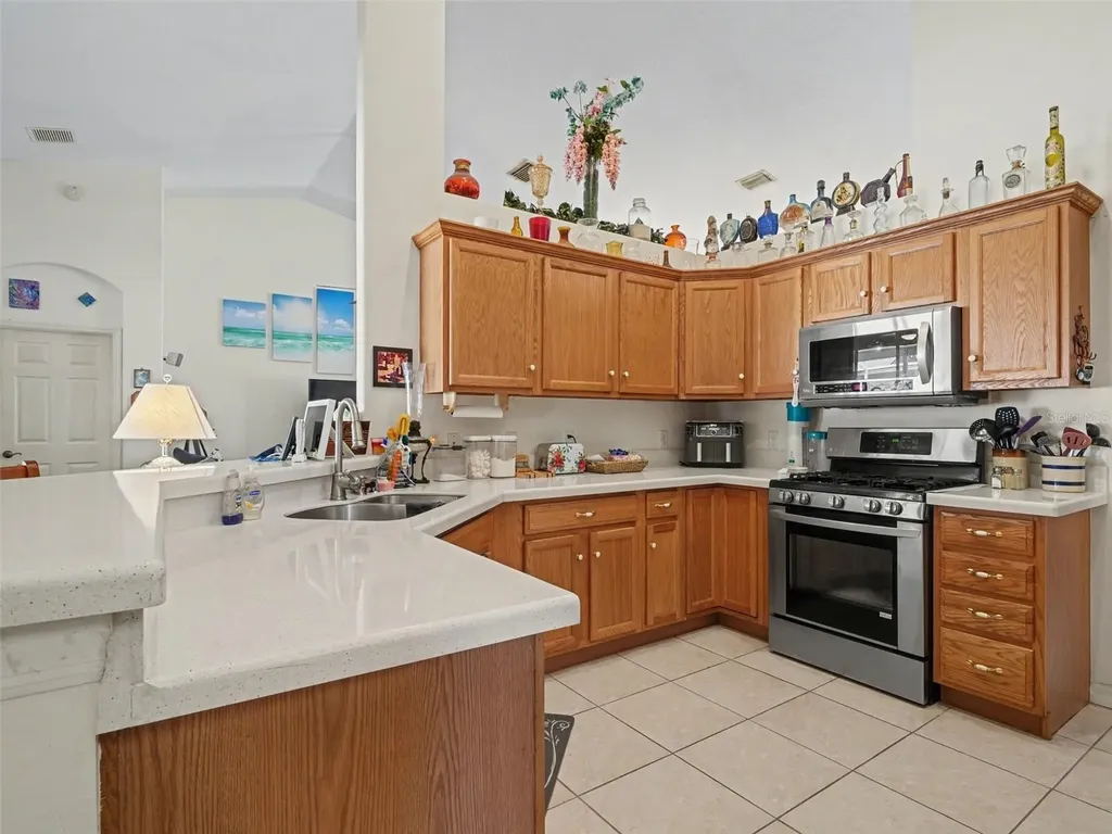 535 Planters Manor Way Bradenton FL 34212