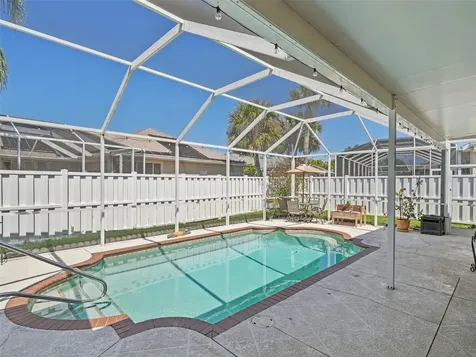 535 Planters Manor Way Bradenton FL 34212