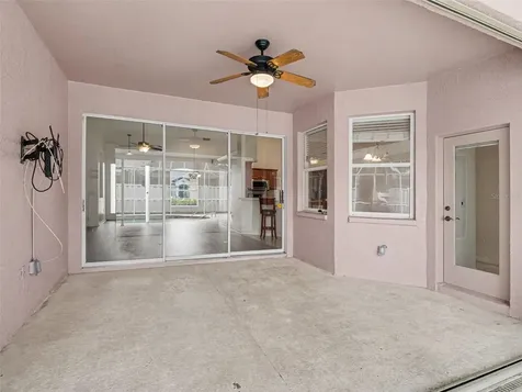 535 Planters Manor Way Bradenton FL 34212