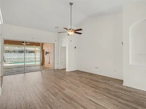 535 Planters Manor Way Bradenton FL 34212