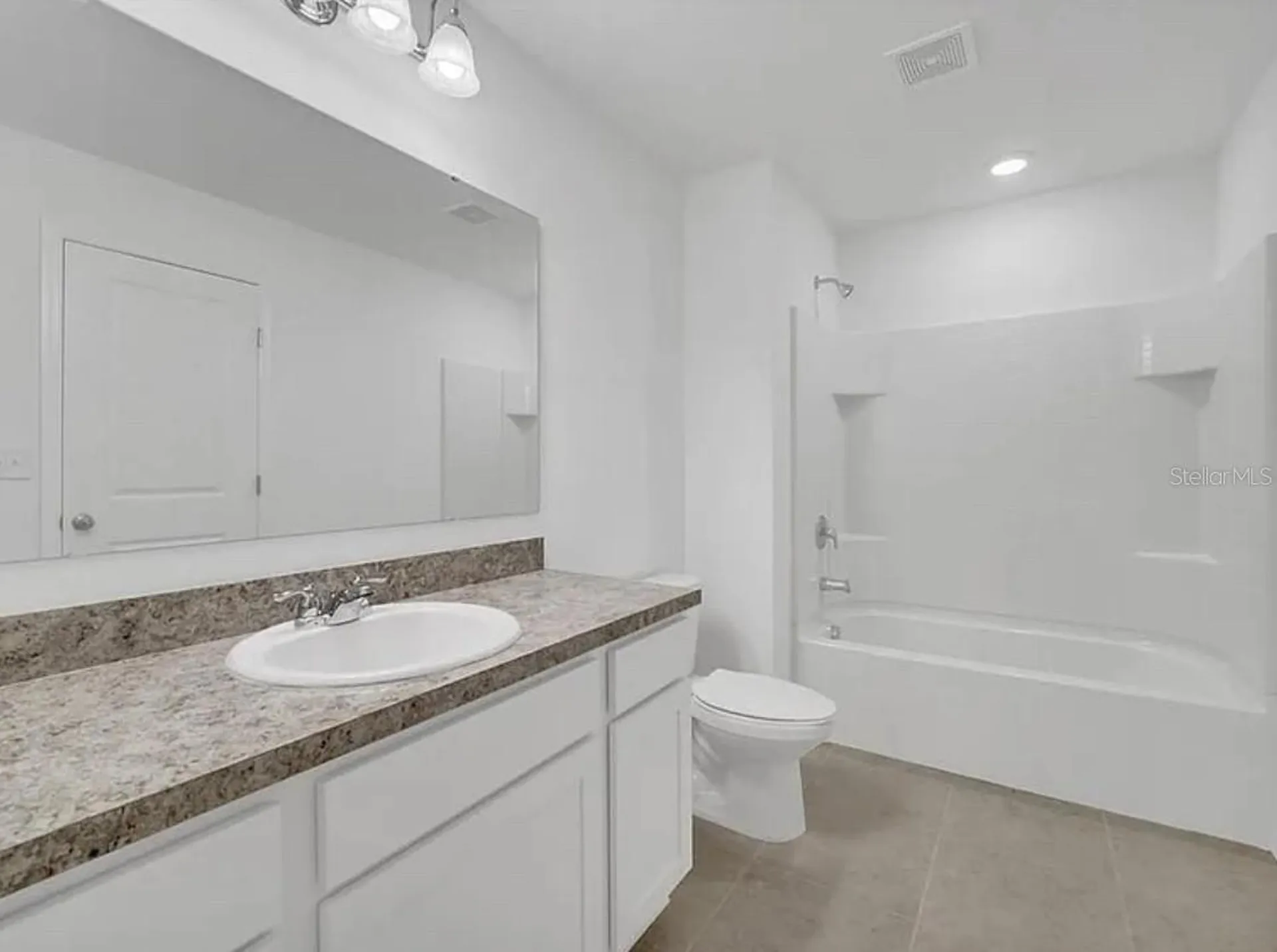 233 Mandovi Street Davenport FL 33837