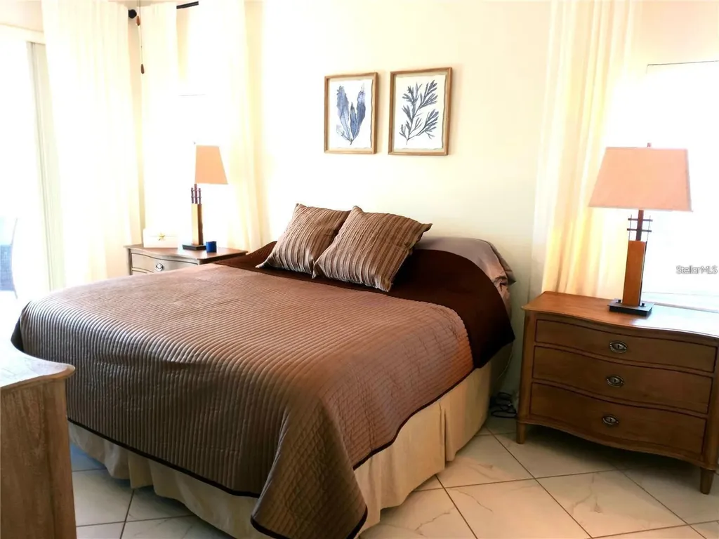 4216 Central Sarasota Parkway Sarasota FL 34238