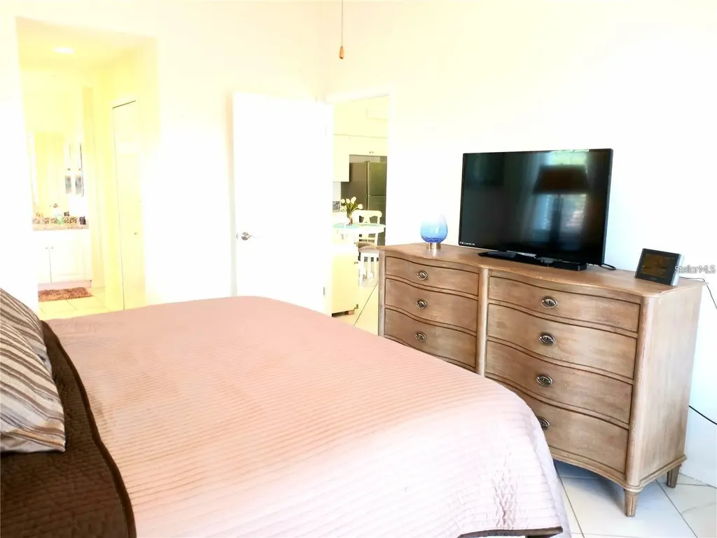 4216 Central Sarasota Parkway Sarasota FL 34238