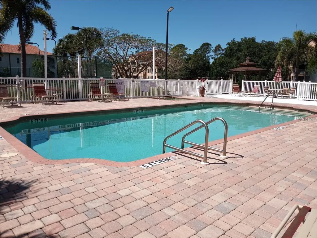 4216 Central Sarasota Parkway Sarasota FL 34238