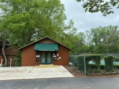 5735 SW 8th Place Gainesville FL 32607