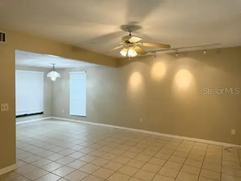 5735 SW 8th Place Gainesville FL 32607