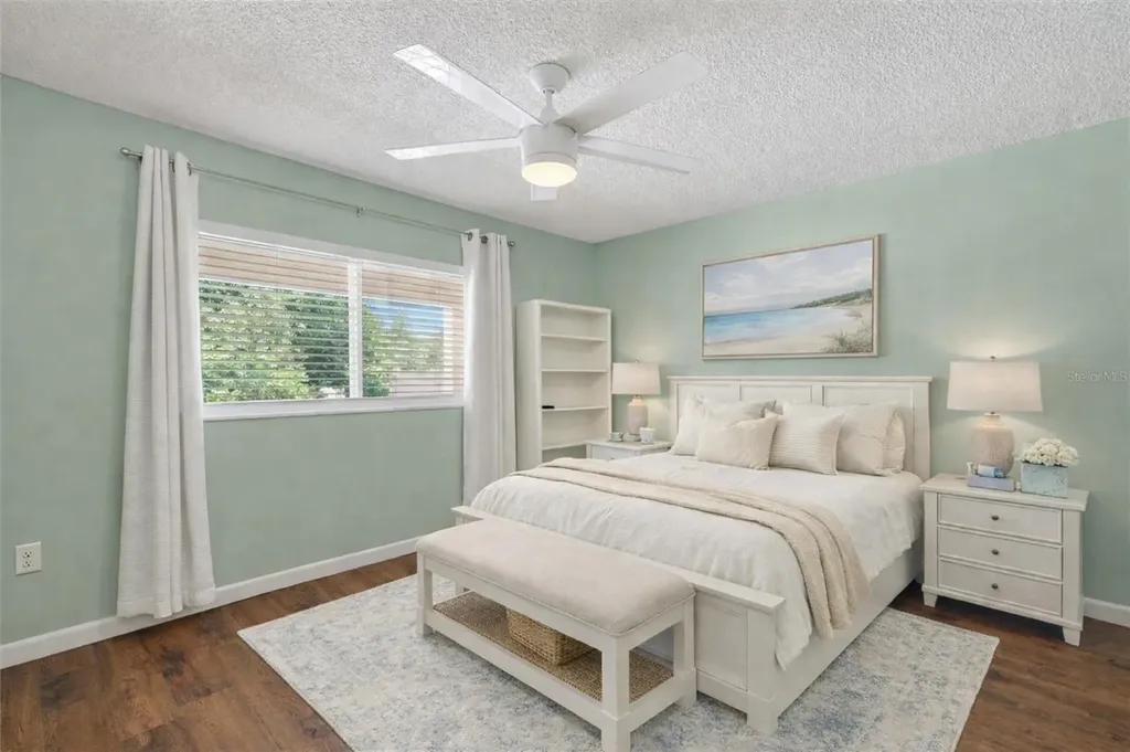 2522 Clubhouse Drive Sarasota FL 34232