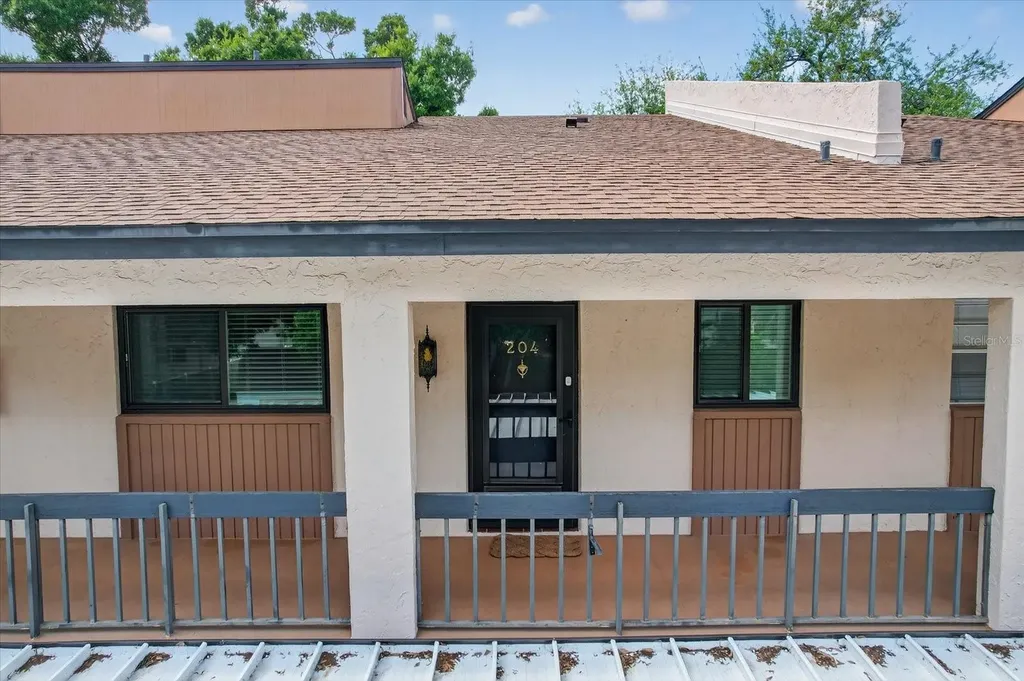 2522 Clubhouse Drive Sarasota FL 34232