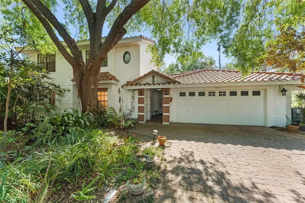 9717 Lake Douglas Place Orlando FL 32817