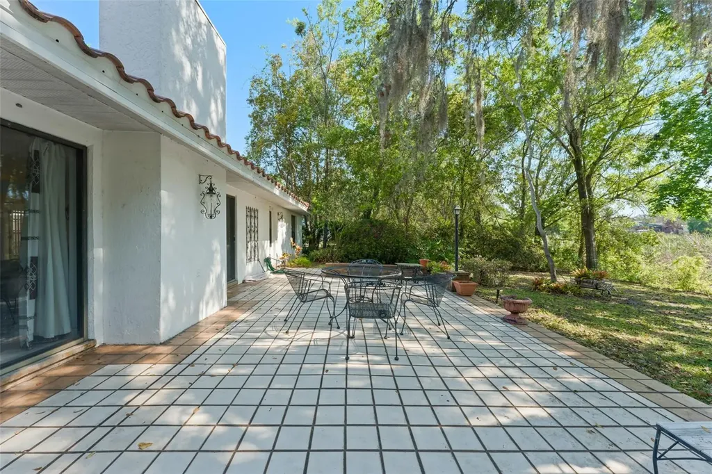 9717 Lake Douglas Place Orlando FL 32817