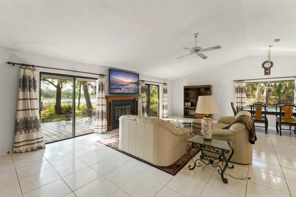 9717 Lake Douglas Place Orlando FL 32817