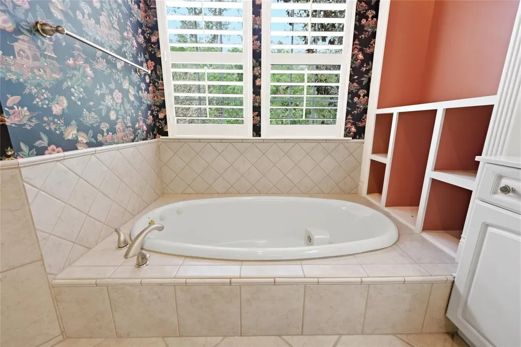 3825 SW 86th Street Gainesville FL 32608