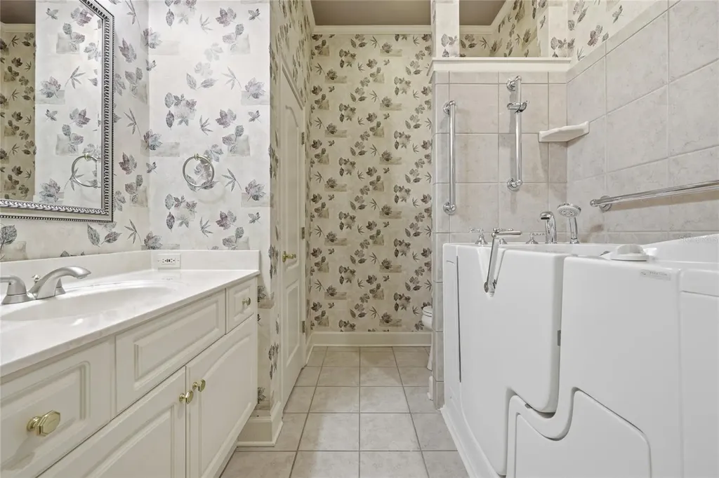 3825 SW 86th Street Gainesville FL 32608
