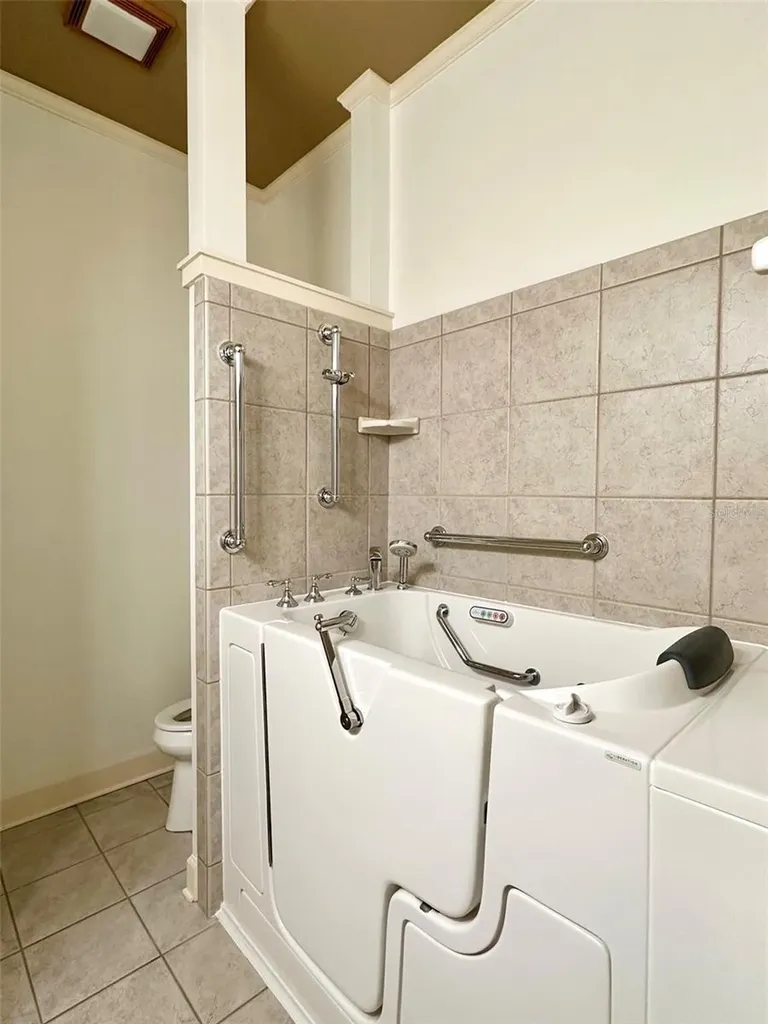 3825 SW 86th Street Gainesville FL 32608