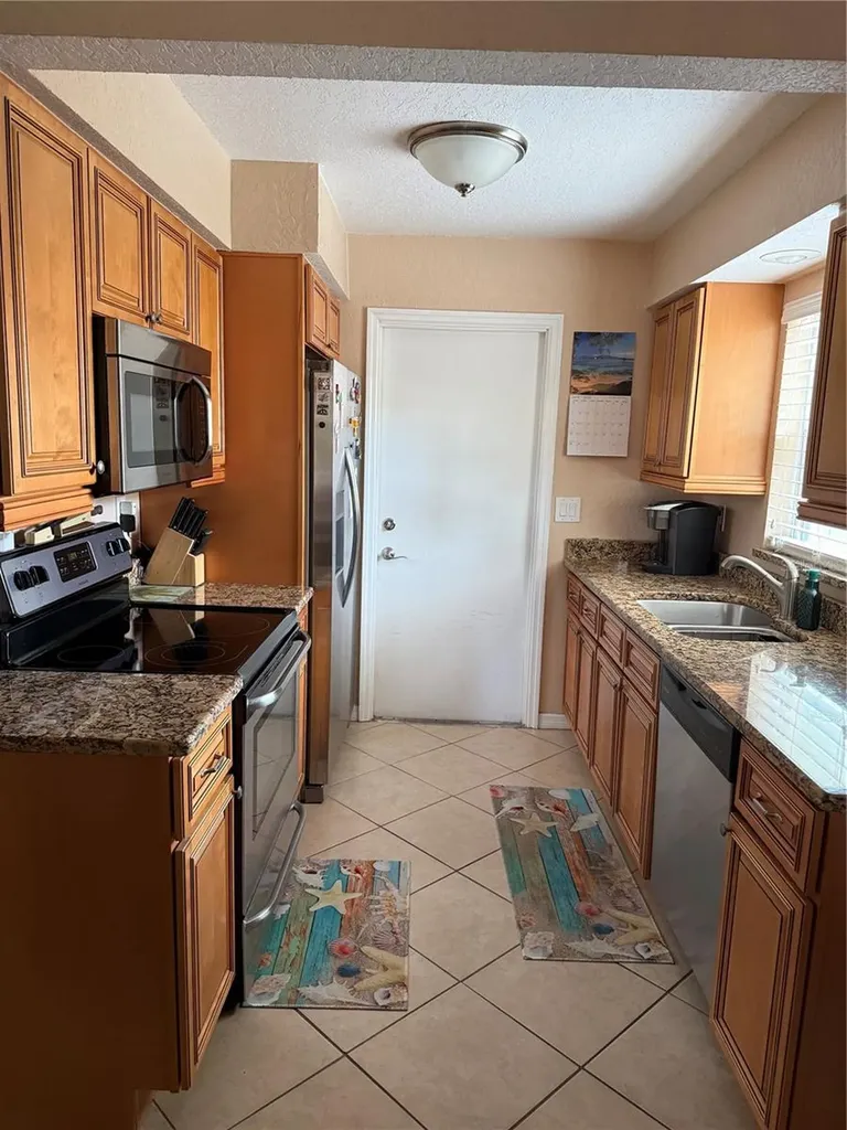 8176 129th Street N Seminole FL 33776