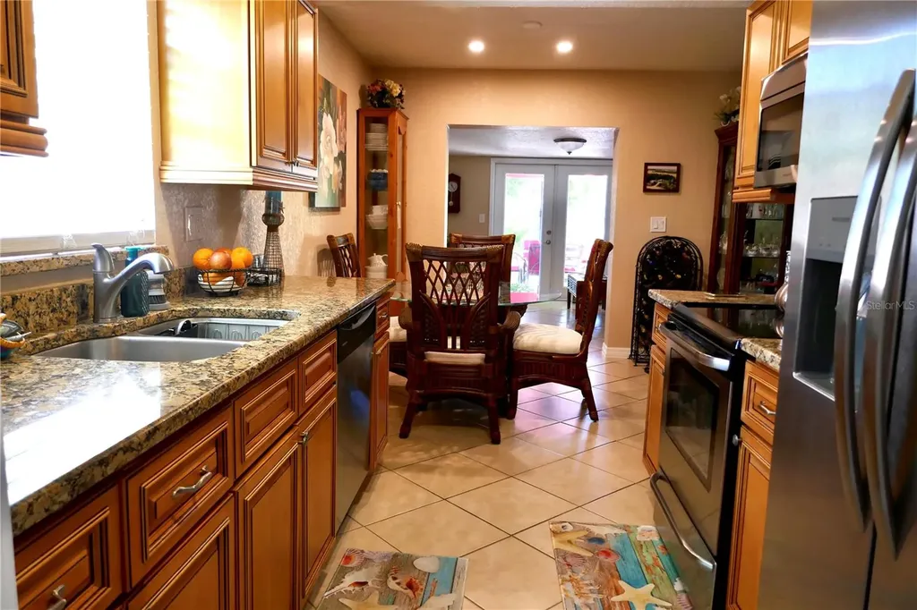 8176 129th Street N Seminole FL 33776