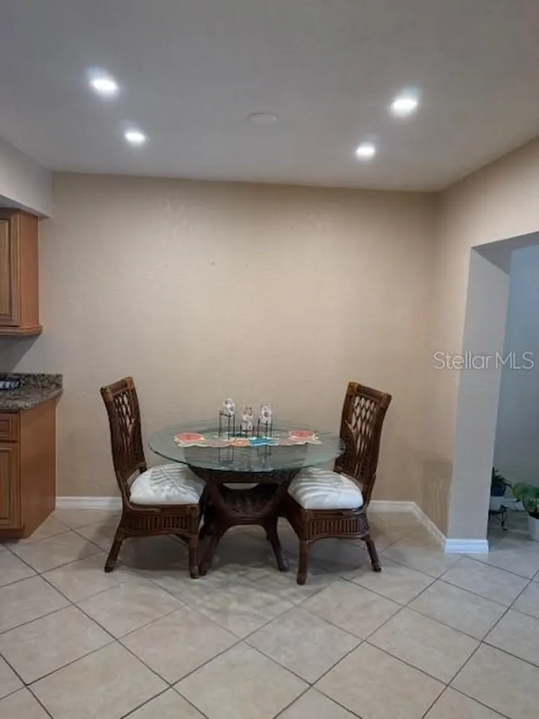 8176 129th Street N Seminole FL 33776