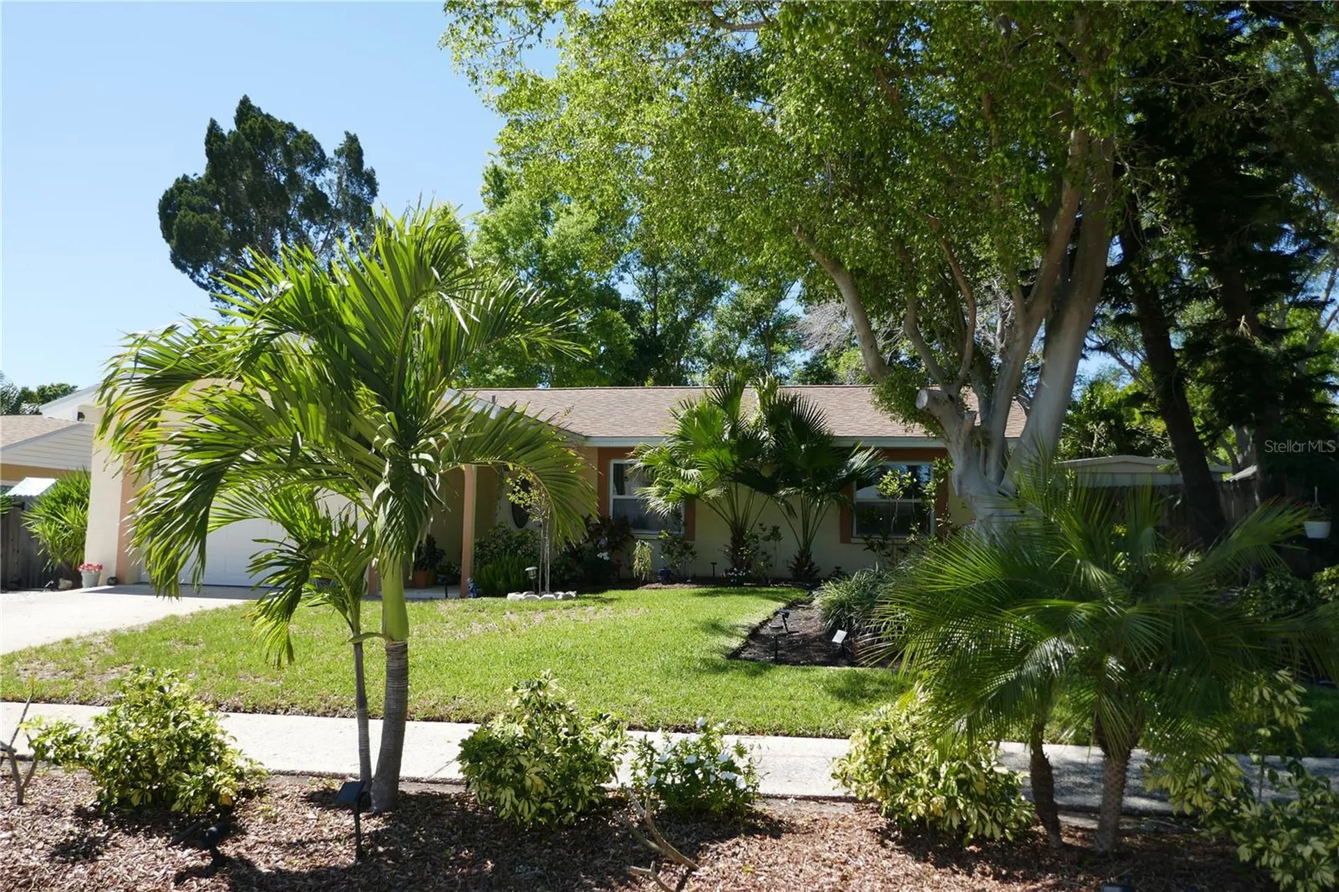 8176 129th Street N Seminole FL 33776