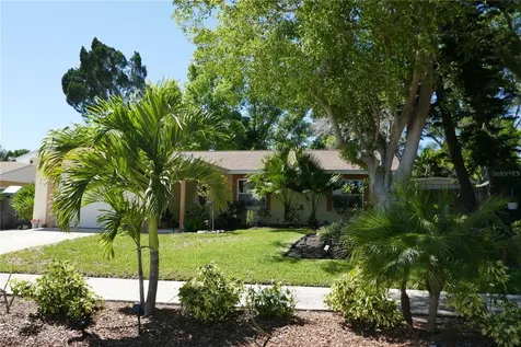 8176 129th Street N Seminole FL 33776