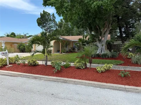 8176 129th Street N Seminole FL 33776
