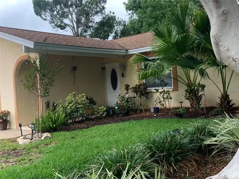 8176 129th Street N Seminole FL 33776
