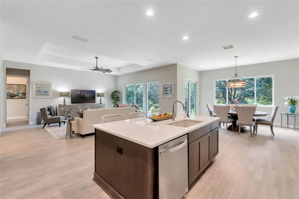 4049 Pinnacle Place Lady Lake FL 32159