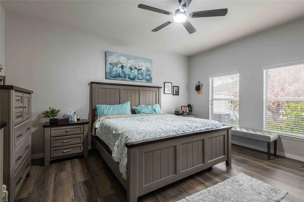 2814 Maple Brook Loop Lutz FL 33558