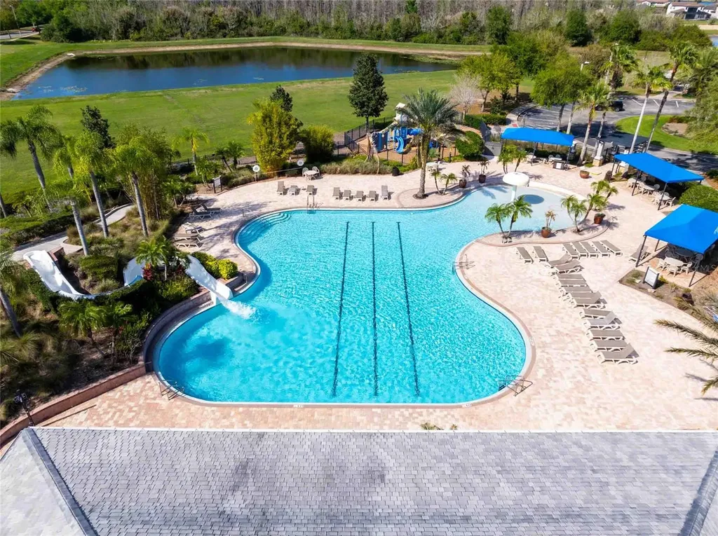 2814 Maple Brook Loop Lutz FL 33558