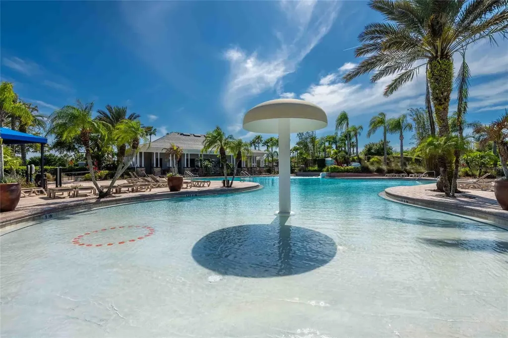 2814 Maple Brook Loop Lutz FL 33558
