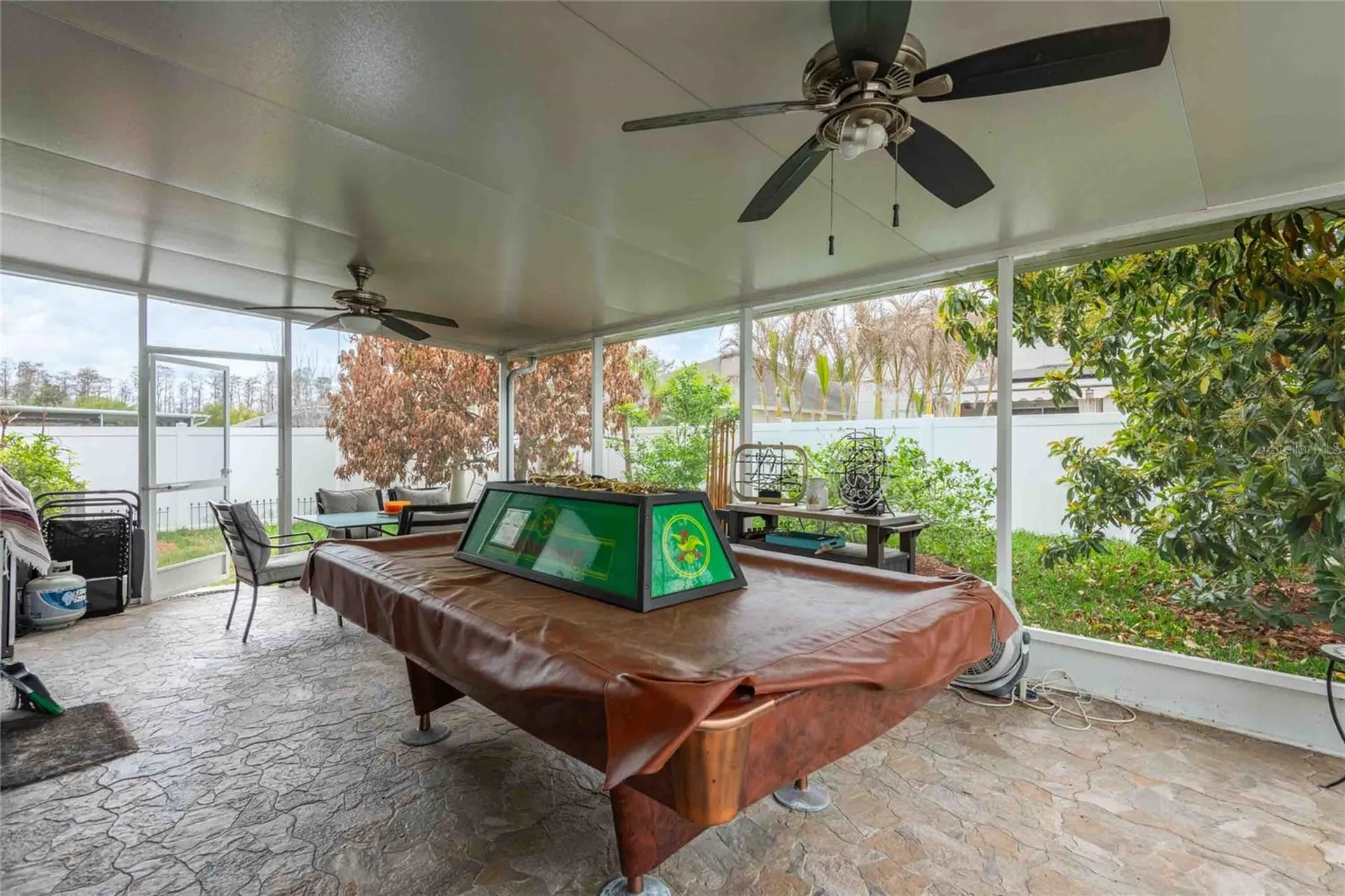 2814 Maple Brook Loop Lutz FL 33558