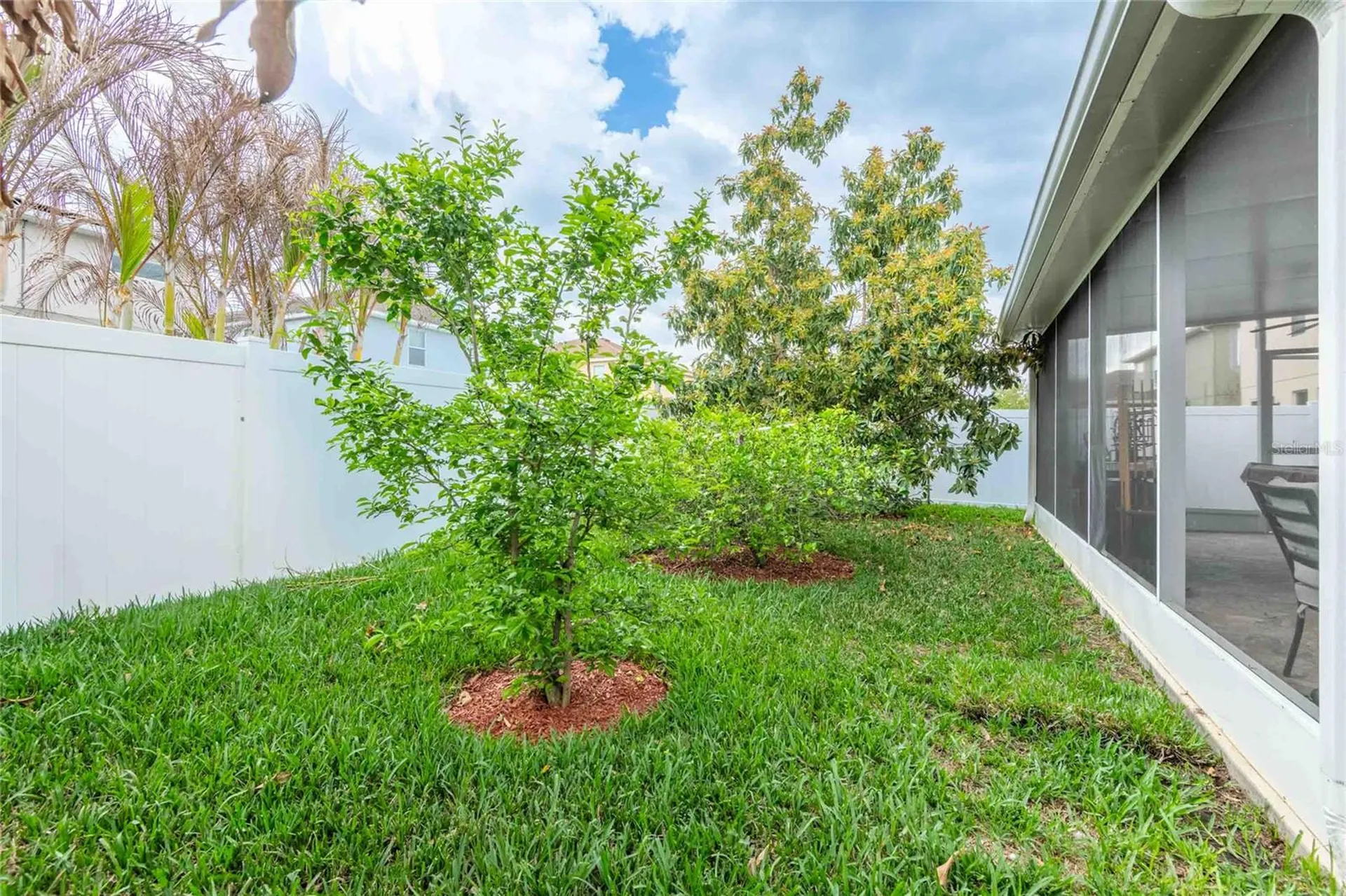 2814 Maple Brook Loop Lutz FL 33558