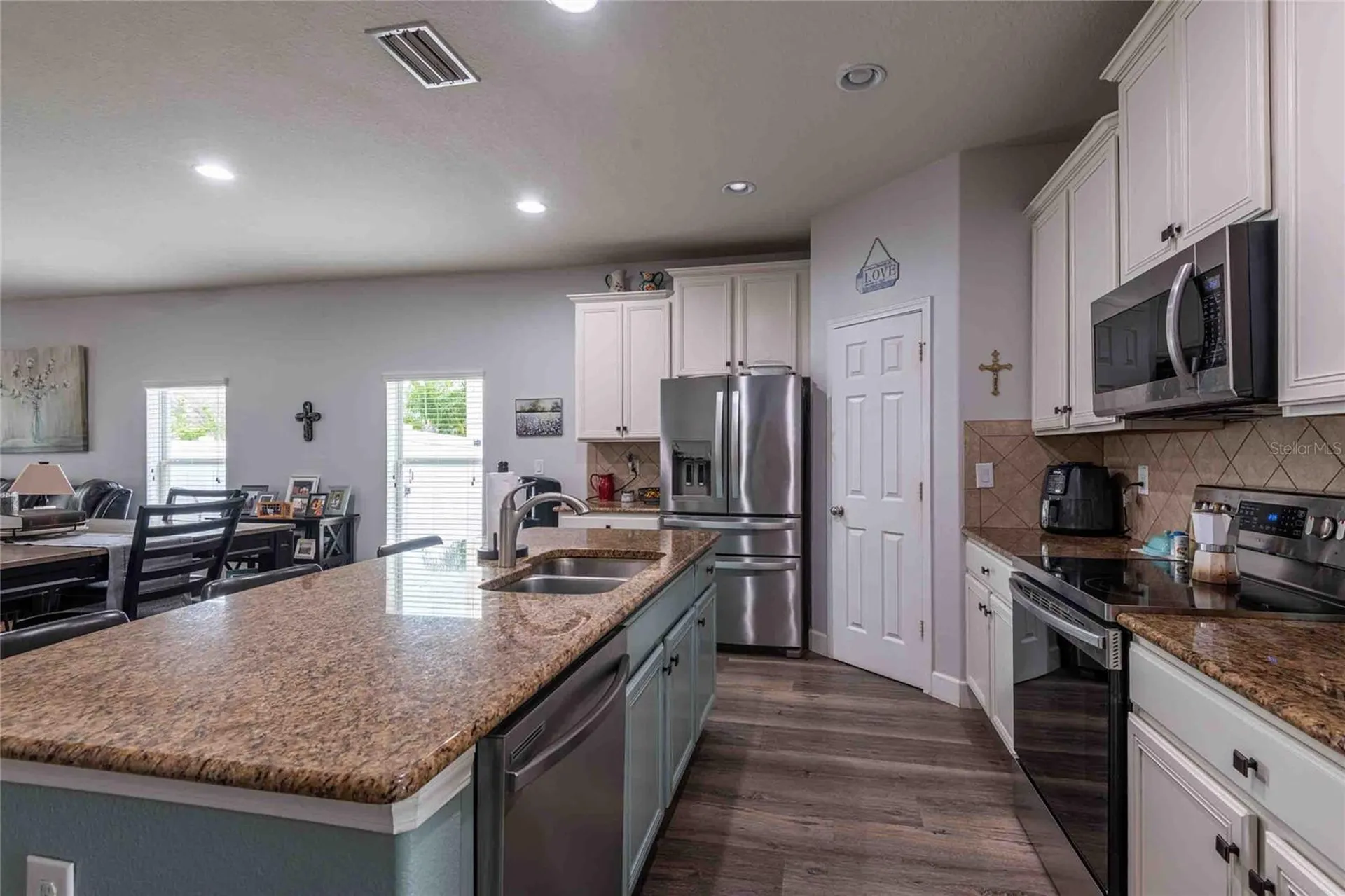 2814 Maple Brook Loop Lutz FL 33558