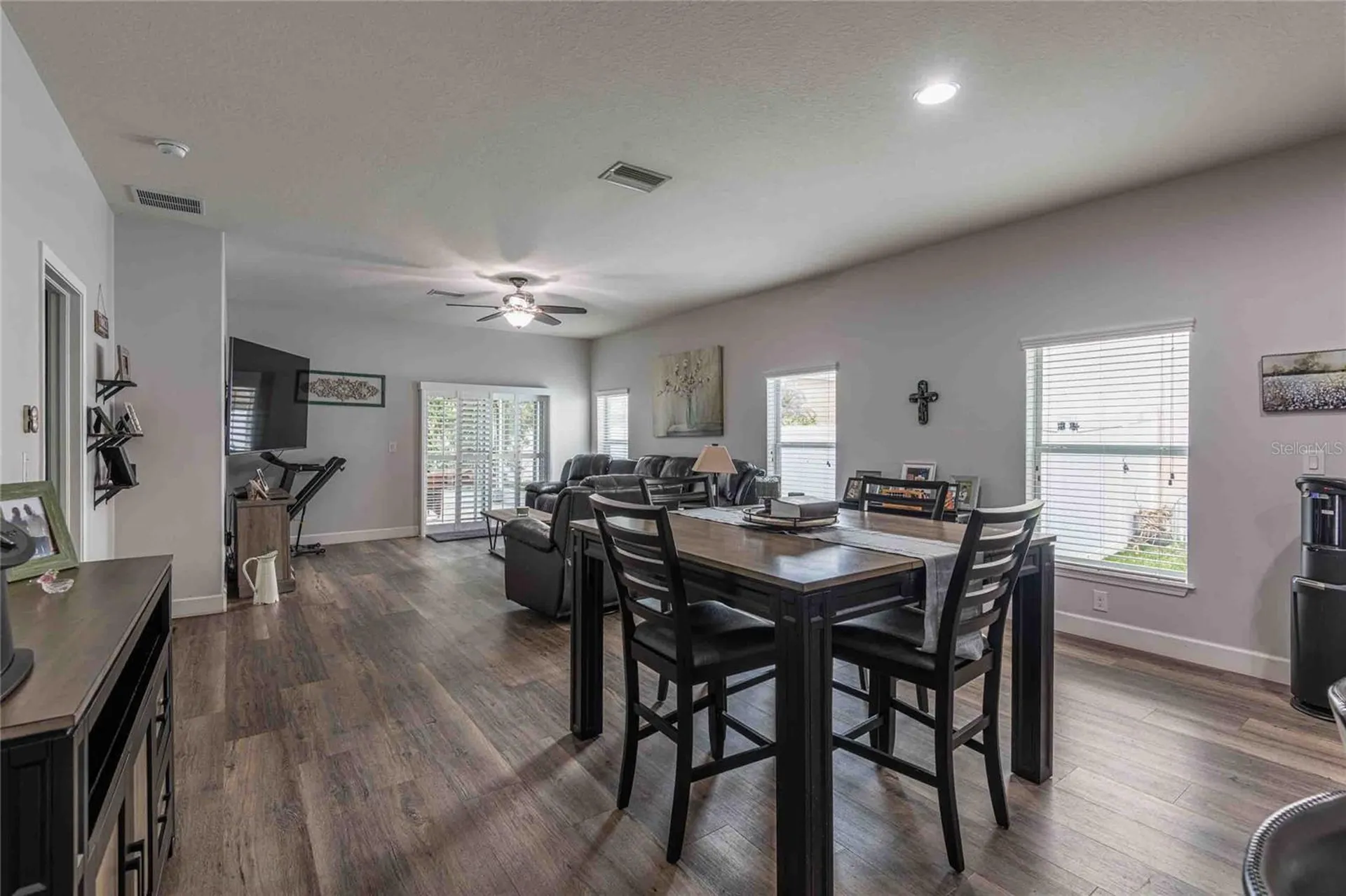 2814 Maple Brook Loop Lutz FL 33558