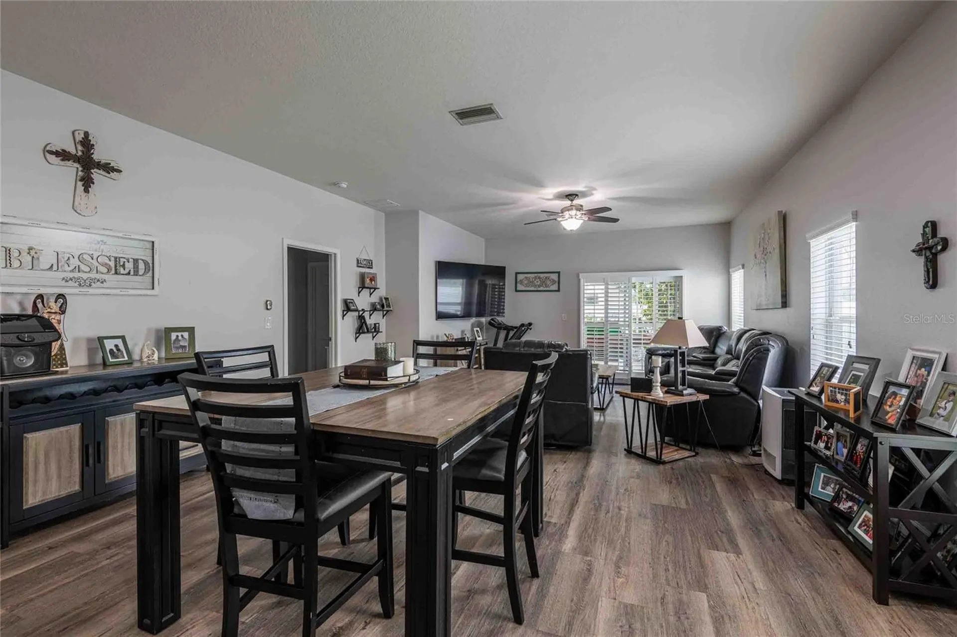2814 Maple Brook Loop Lutz FL 33558