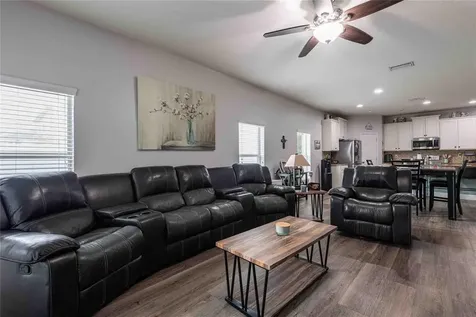 2814 Maple Brook Loop Lutz FL 33558