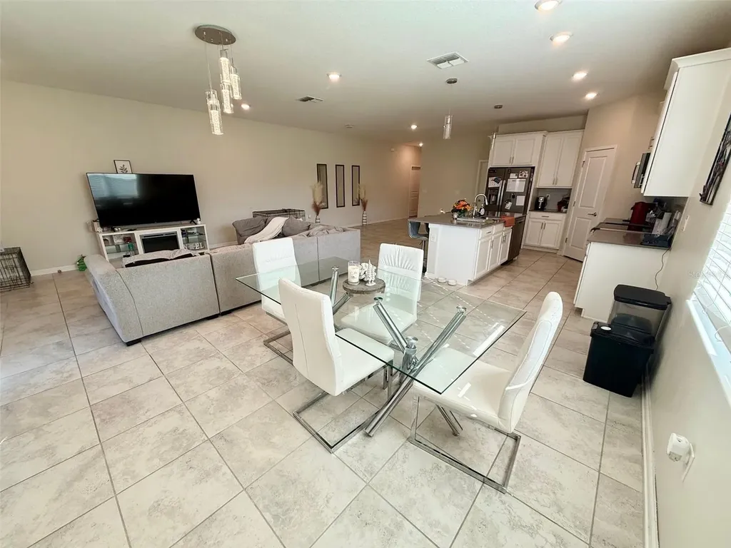 1742 Chatsworth Circle St Cloud FL 34771