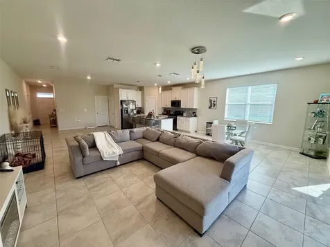 1742 Chatsworth Circle St Cloud FL 34771