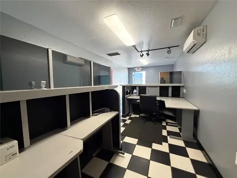 11368 Us 301 Highway Belleview FL 34420