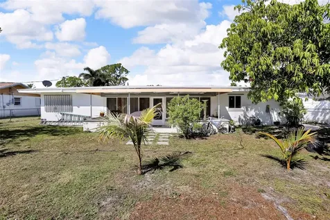 525 Skylark Lane NW Port Charlotte FL 33952