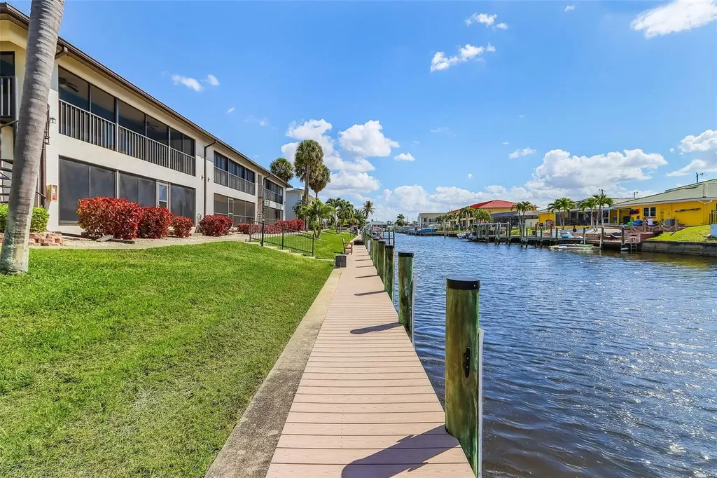 3935 Country Club Boulevard Cape Coral FL 33904