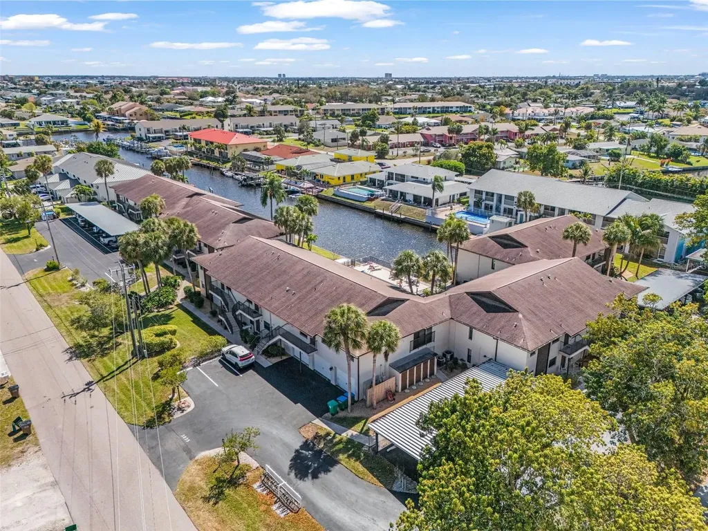 3935 Country Club Boulevard Cape Coral FL 33904