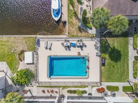 3935 Country Club Boulevard Cape Coral FL 33904